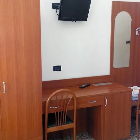Hotel Le Tre Stazioni 2*