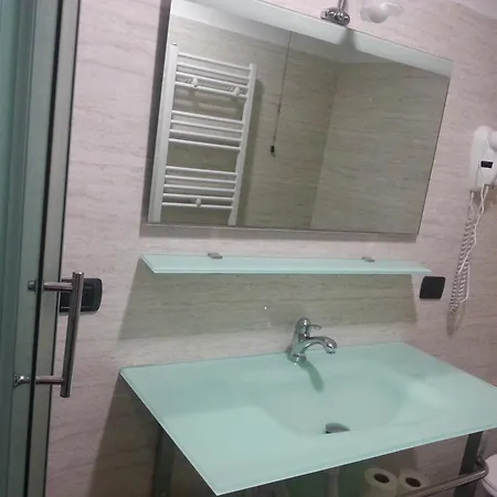 Le Tre Stazioni Hotel Genoa