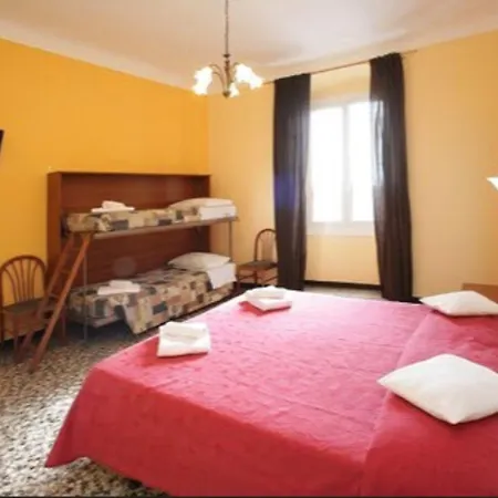 Hotel Le Tre Stazioni Genua
