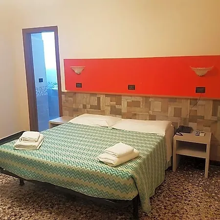 Le Tre Stazioni 2*