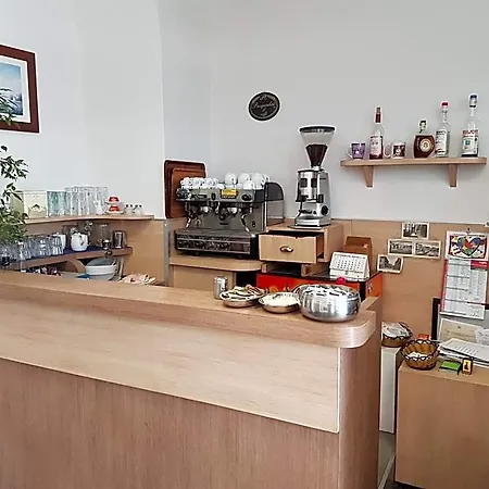 Le Tre Stazioni 2*