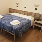 Le Tre Stazioni 2*